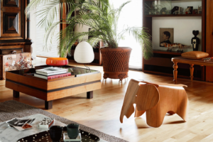 Color photograph of an interior with decorative objects